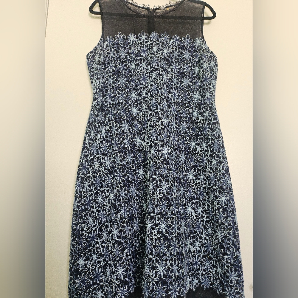 Elie Tahari Ophelia Sleeveless Blue Floral Embroidered A-Line Dress Sz 12 - Picture 3 of 13